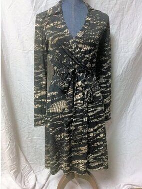CALVIN KLEIN SNAKE DRESS - STRETCHY - Size 6